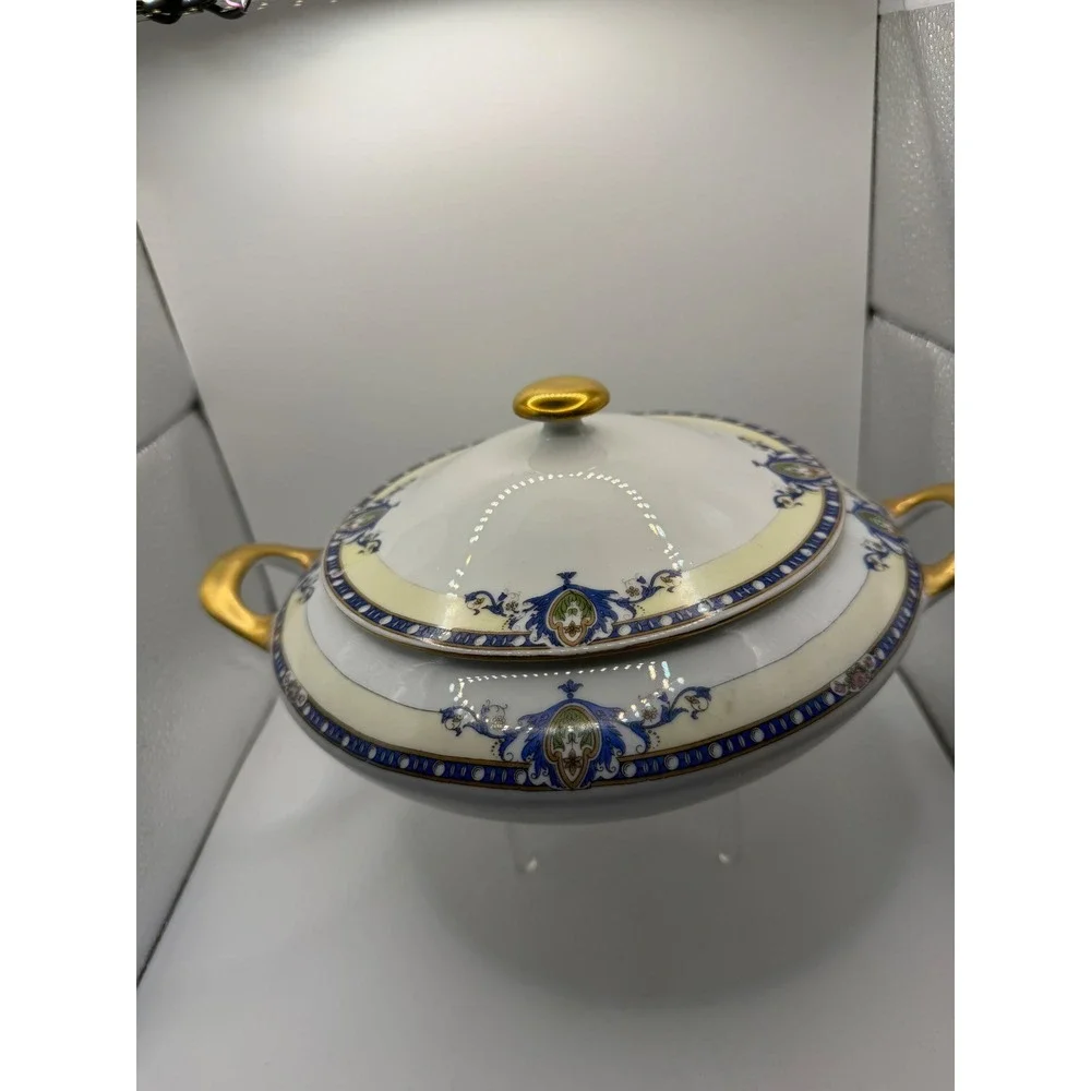 Victoria Czecho-Slovakia Porcelain Lidded Tureen Gold Gilt BlueCream ServingBowl